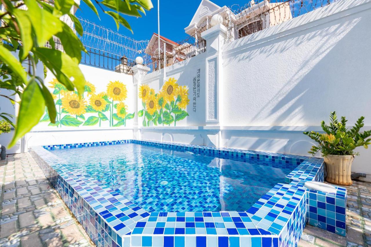 Palm Villa 3 - 5Bedrooms In Center Vungtau فونج تاو المظهر الخارجي الصورة
